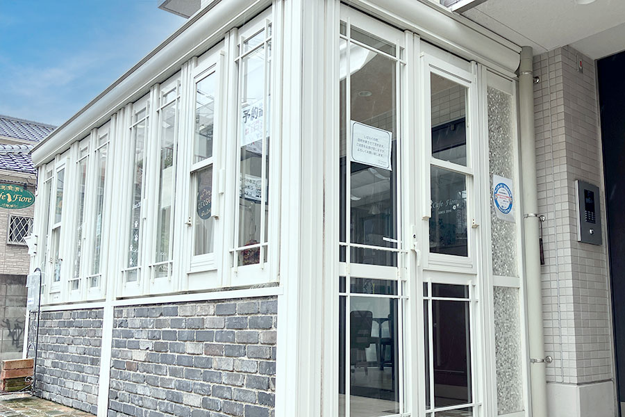 カフェフィオーレ入口